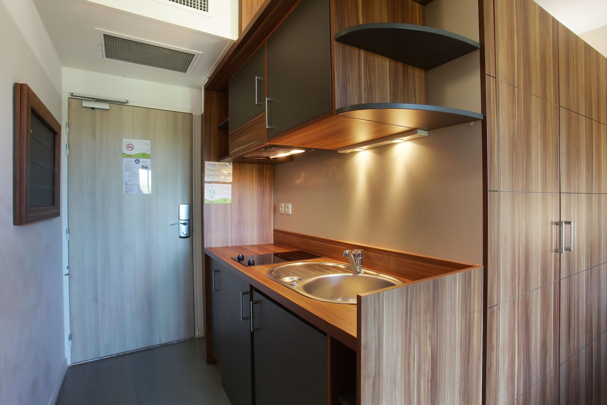 Suite Home Aix En Provence Sud Tgv Bouc-Bel-Air Kültér fotó