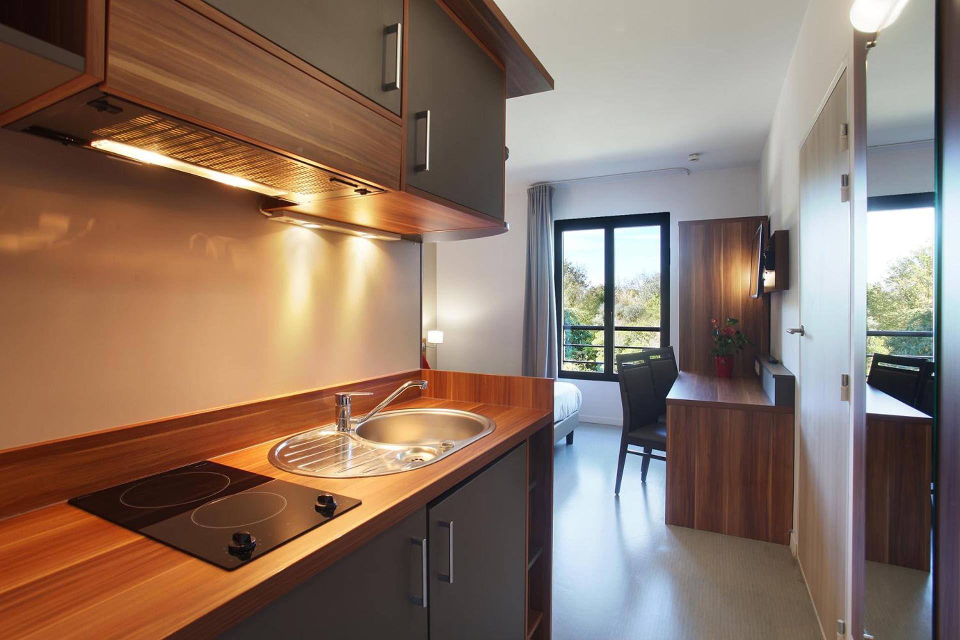 Suite Home Aix En Provence Sud Tgv Bouc-Bel-Air Kültér fotó