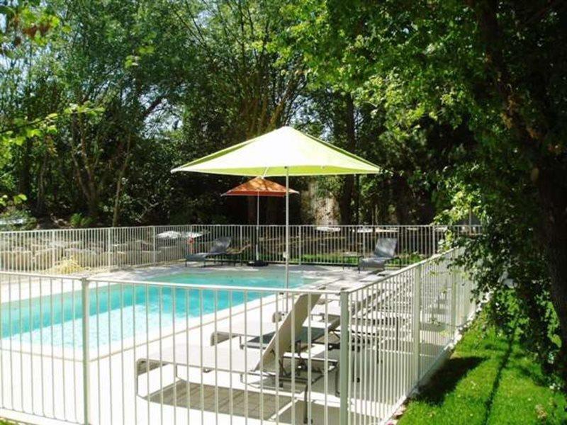Suite Home Aix En Provence Sud Tgv Bouc-Bel-Air Kültér fotó