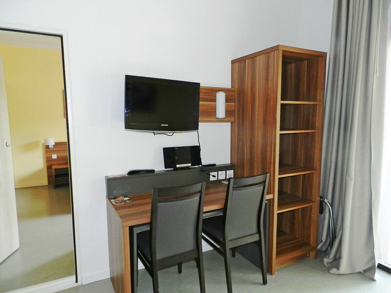 Suite Home Aix En Provence Sud Tgv Bouc-Bel-Air Kültér fotó